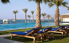 Doubletree By Hilton Jumeirah Beach 4*